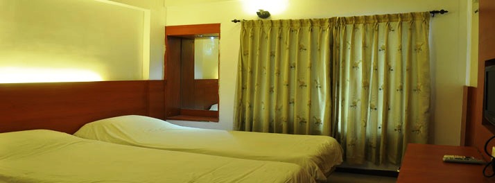 1912/Hotel Shanti Inn - Rasipuram 04.jpg